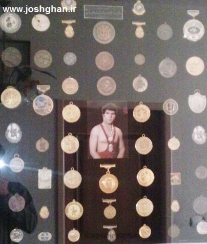 74709263903527256422